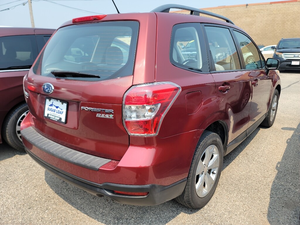 2015 Subaru Forester 2.5i photo 3