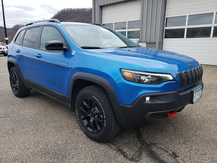 2022 Jeep Cherokee Trailhawk SUV