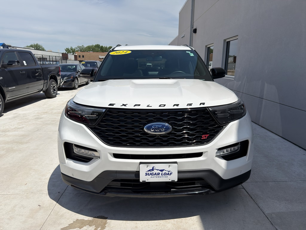 Used 2024 Ford Explorer ST SUV