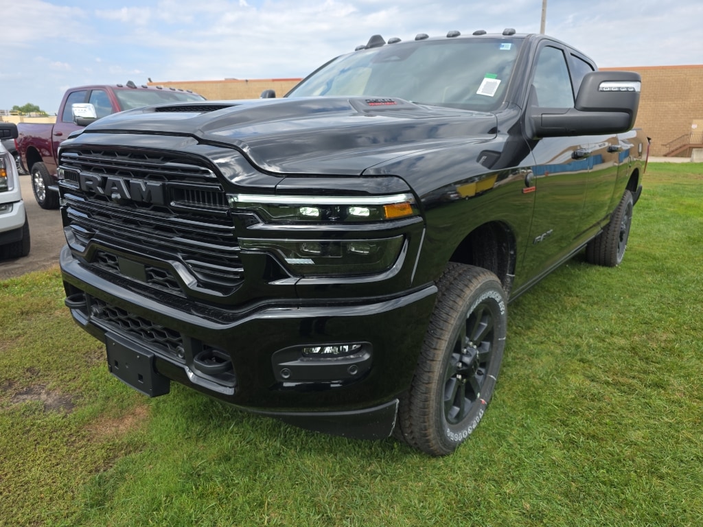 New 2026 Ram 2500 LARAMIE CREW CAB 4X4 6'4 BOX Pickup