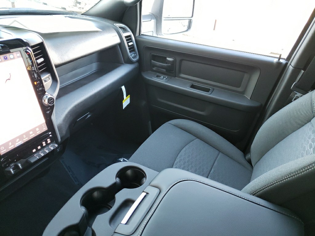 2026 RAM 2500 Tradesman - Photo 31