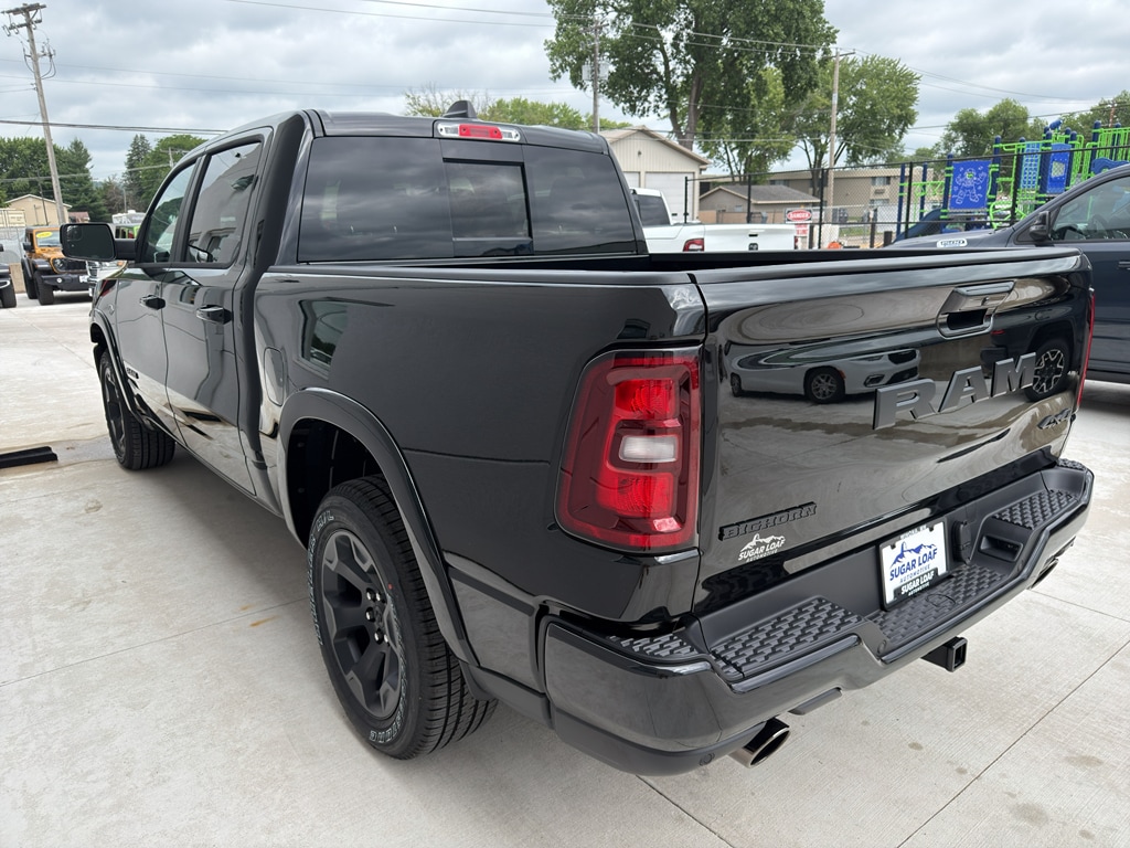 New 2026 Ram 1500 BIG HORN CREW CAB 4X4 5'7 BOX Pickup
