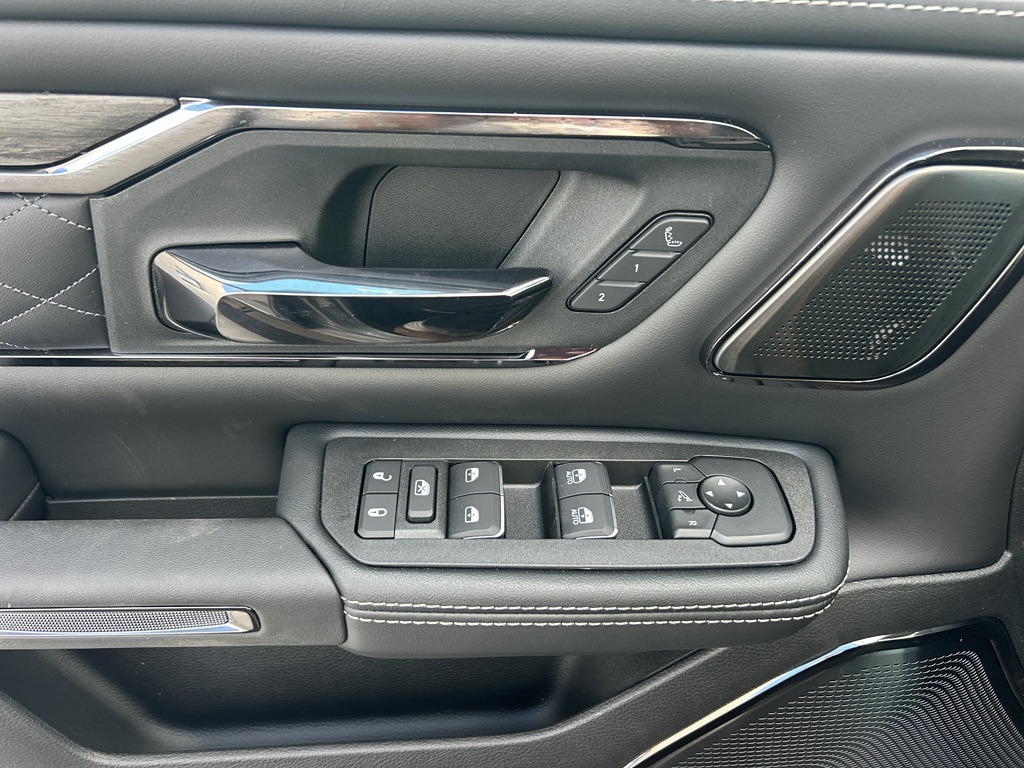 2026 RAM 1500 Limited - Photo 34