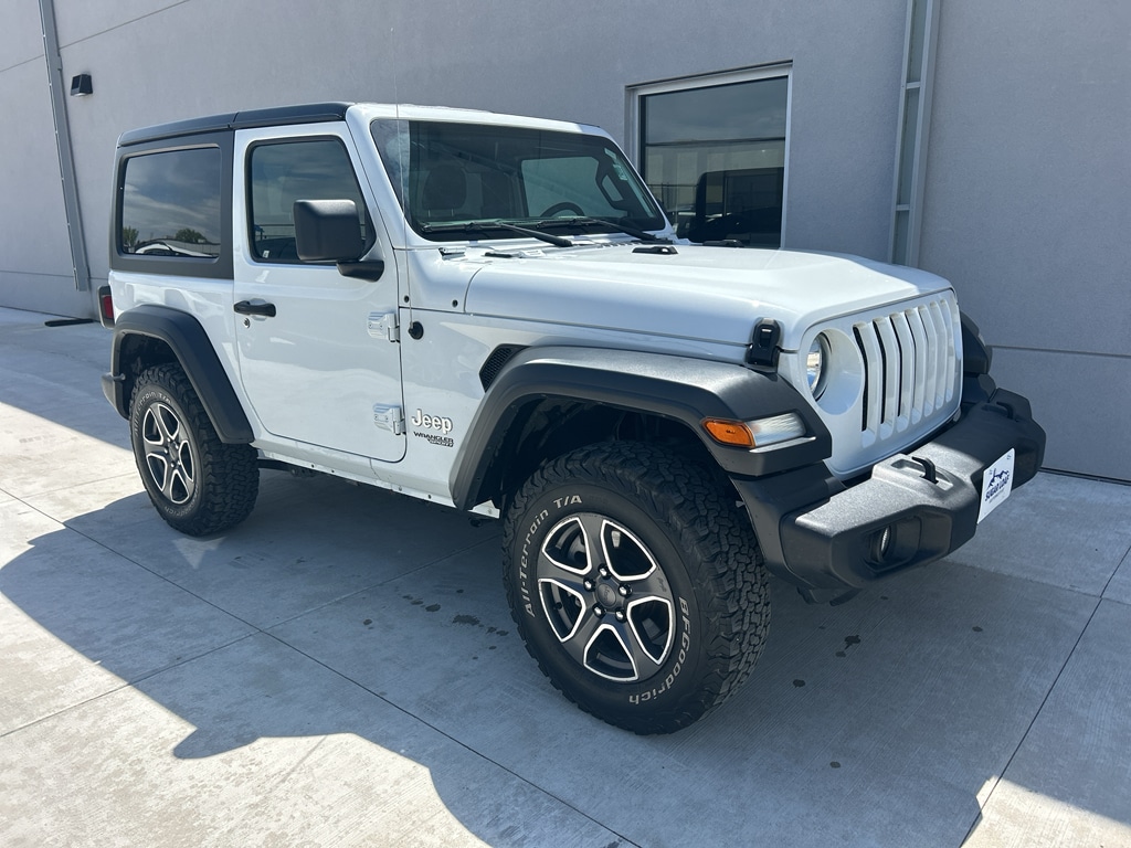 2020 Jeep Wrangler Sport S's photo