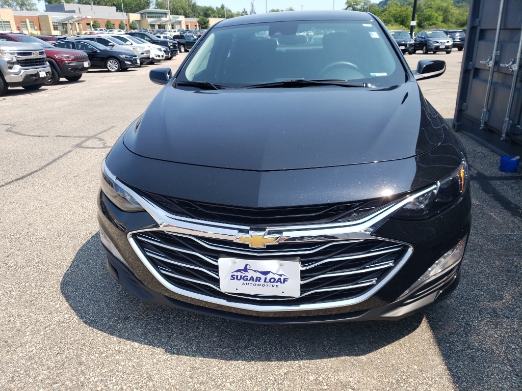 Used 2024 Chevrolet Malibu 1LT with VIN 1G1ZD5ST2RF202096 for sale in Winona, Minnesota