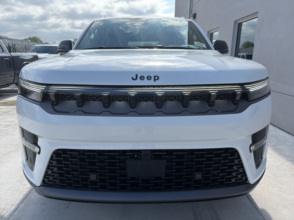 New 2026 Jeep Grand Wagoneer L LIMITED RESERVE 4X4 Sport Utility