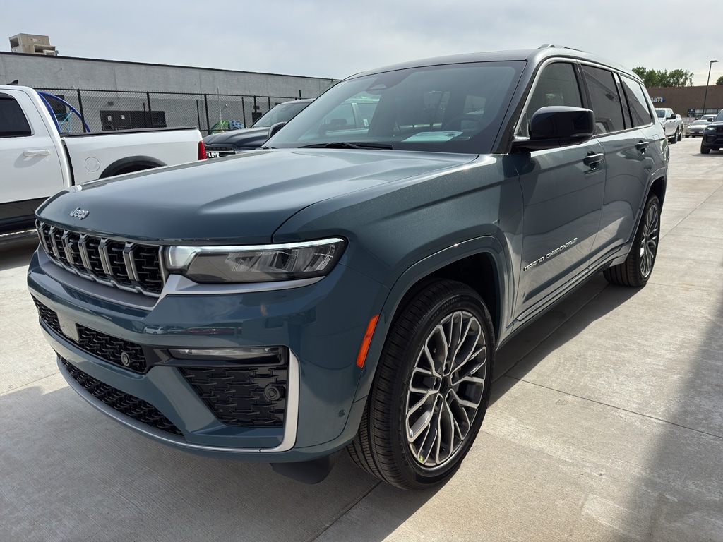 New 2026 Jeep Grand Cherokee L SUMMIT 4X4 Sport Utility