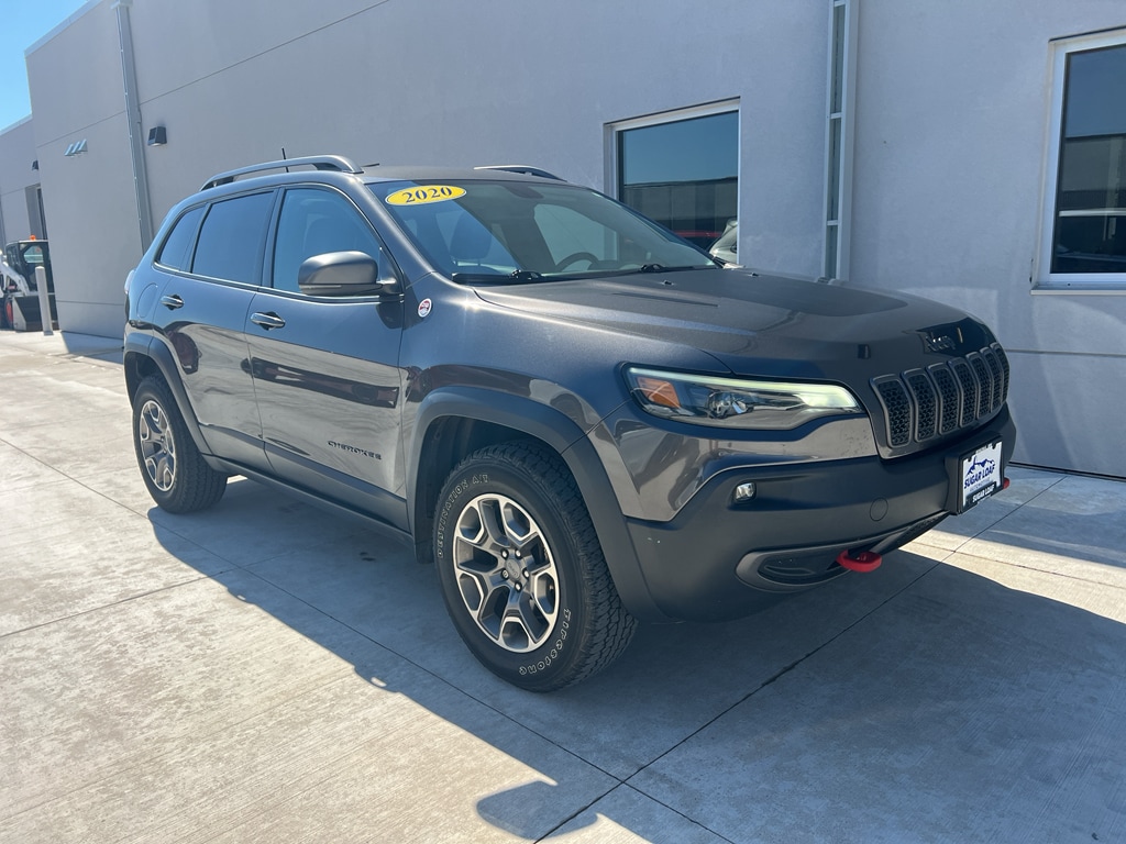 Used 2020 Jeep Cherokee Trailhawk SUV