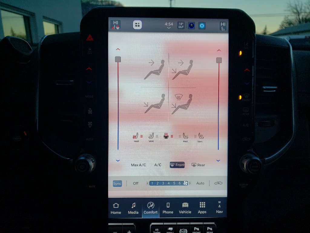 2026 RAM 2500 Laramie - Photo 27