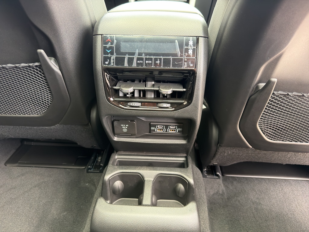 2025 Jeep Grand Cherokee L Limited - Photo 38