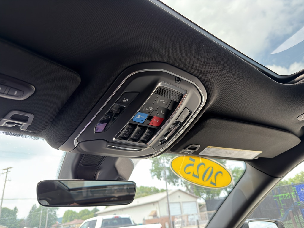 2025 Jeep Grand Cherokee L Limited - Photo 33