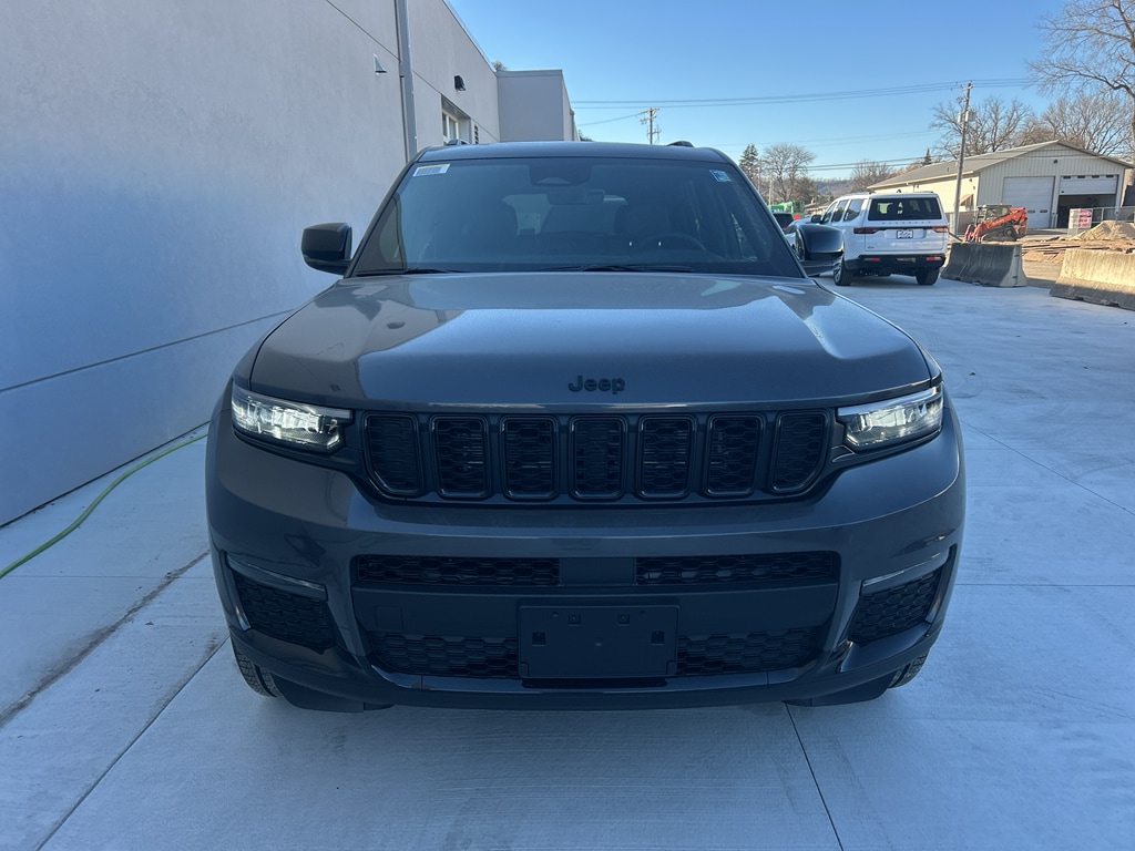 New 2025 Jeep Grand Cherokee L LIMITED 4X4 Sport Utility