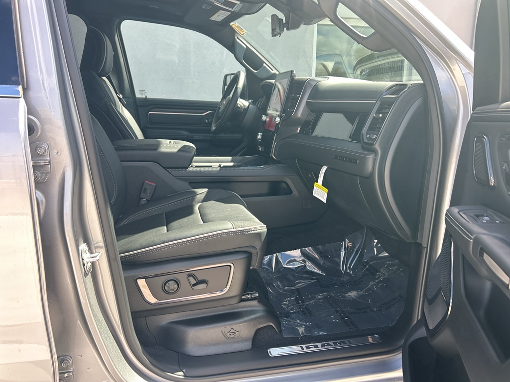 2026 RAM 1500 Limited - Photo 19