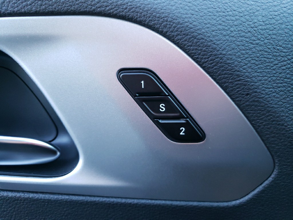 2026 Chrysler Pacifica Limited - Photo 33