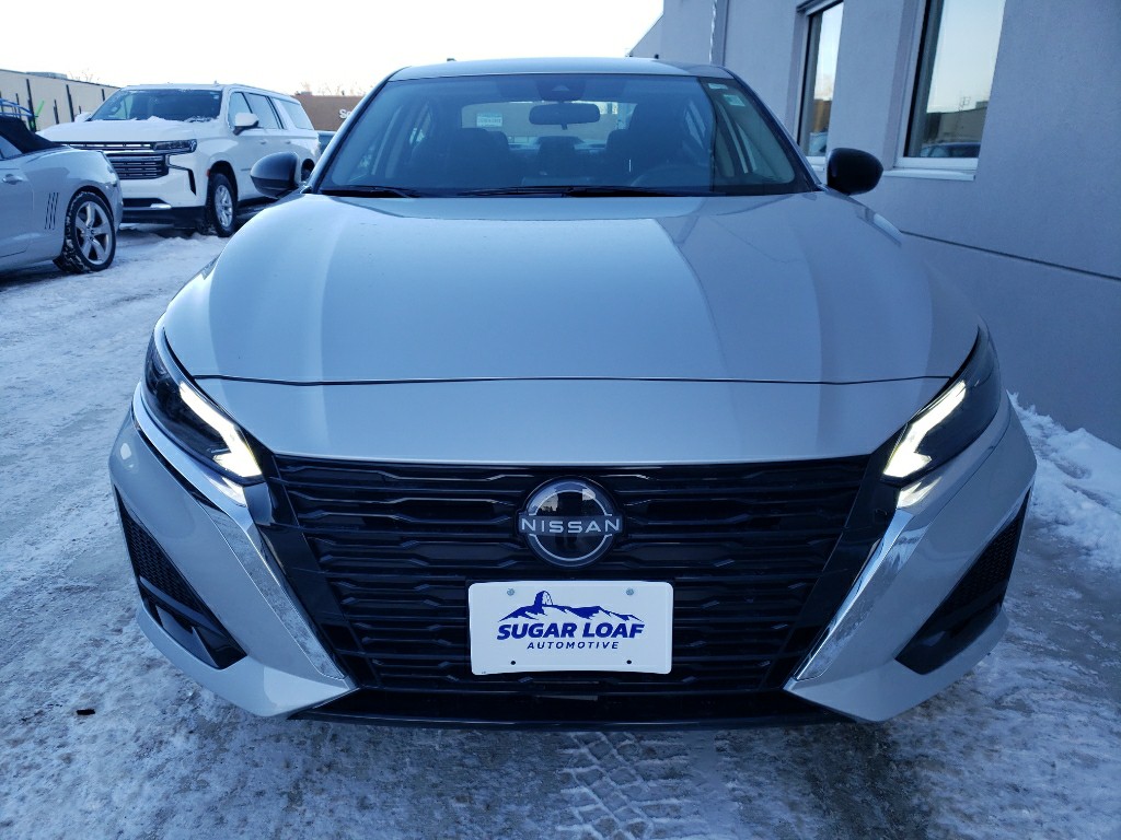 Used 2025 Nissan Altima SV with VIN 1N4BL4DV8SN357886 for sale in Winona, Minnesota