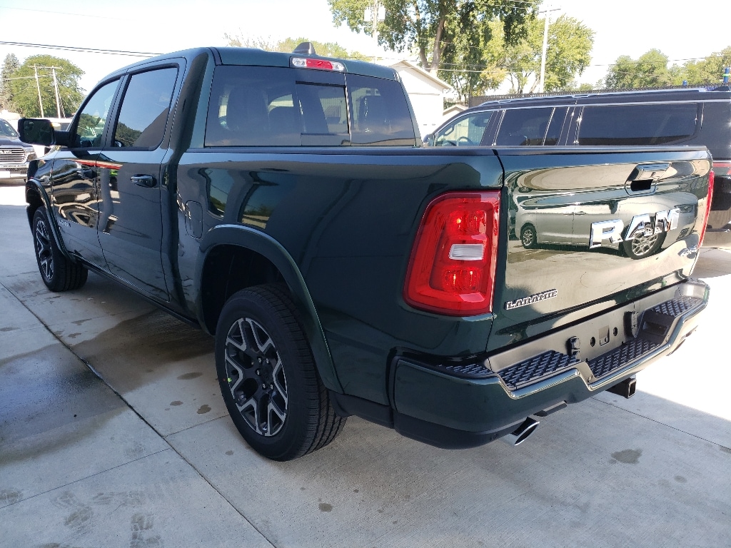 New 2027 Ram 1500 LARAMIE CREW CAB 4X4 5'7 BOX Pickup
