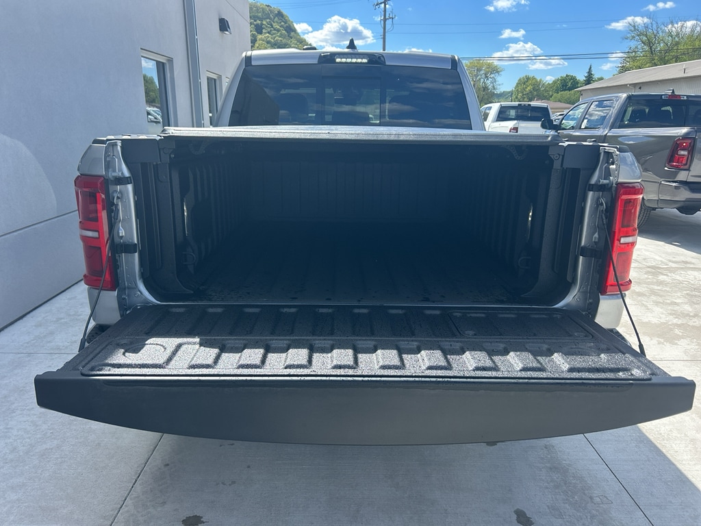 2026 RAM 1500 Limited - Photo 6