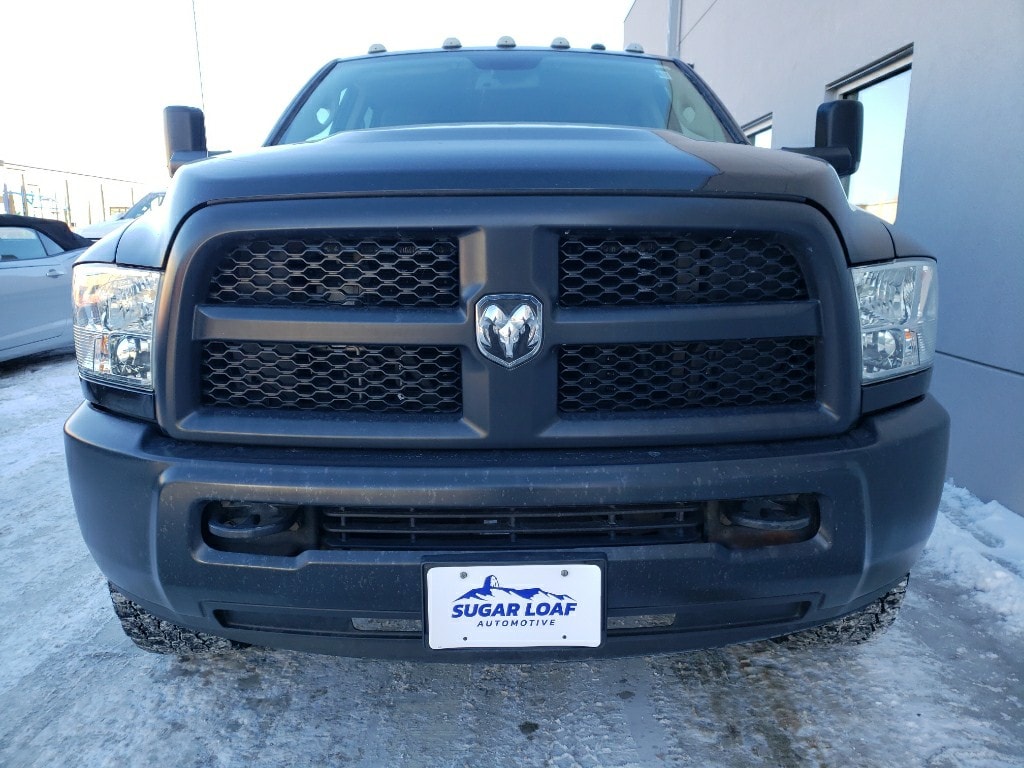 Used 2018 RAM Ram 2500 Pickup Tradesman with VIN 3C6UR5HJ7JG302066 for sale in Winona, Minnesota