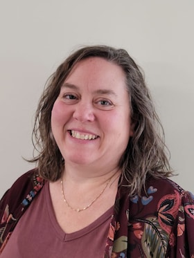 Staff member Shannon Bautch from ID_a3a49d4d90bf