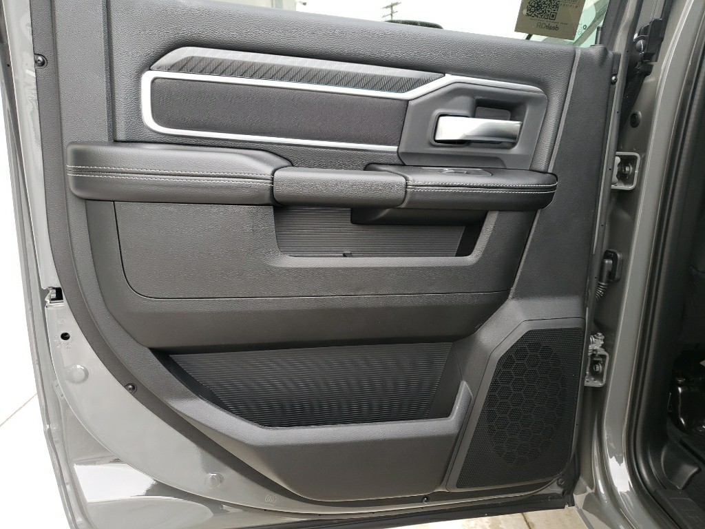 2026 RAM 2500 Big Horn - Photo 12