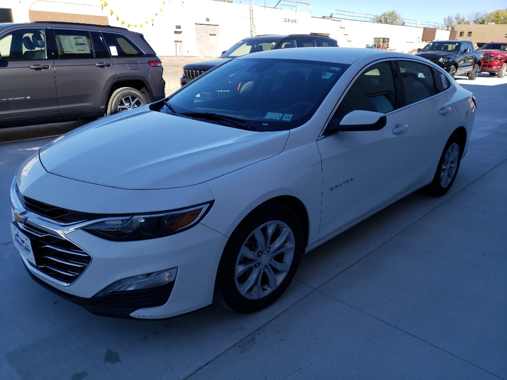 Used 2024 Chevrolet Malibu 1LT Sedan