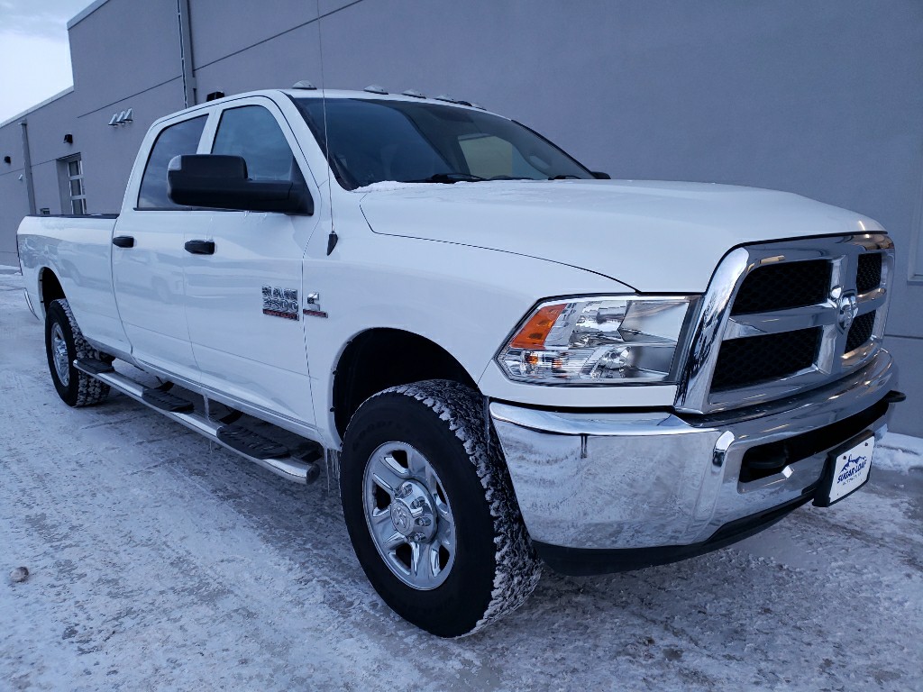 2018 RAM 3500 Tradesman 4X4 Crew Cab LWB's photo