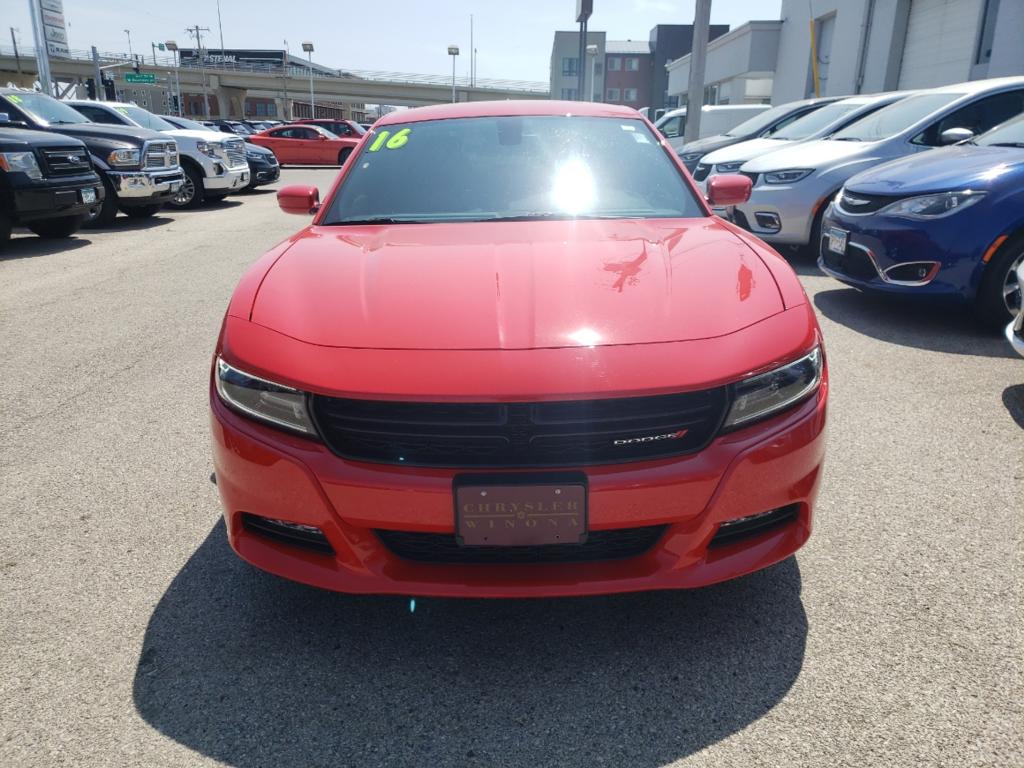 Used 2016 Dodge Charger SXT with VIN 2C3CDXHG1GH313080 for sale in Winona, Minnesota