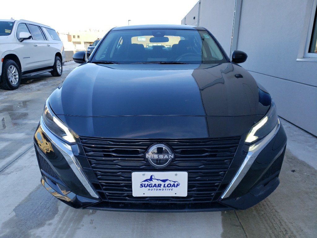 Used 2025 Nissan Altima SV with VIN 1N4BL4DV7SN367096 for sale in Winona, Minnesota