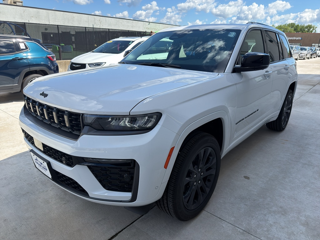 New 2026 Jeep Grand Cherokee LIMITED RESERVE 4X4 Sport Utility