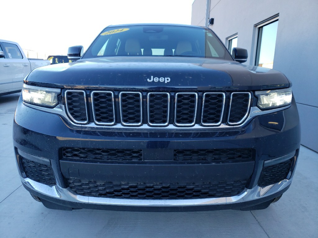 Used 2024 Jeep Grand Cherokee L Limited with VIN 1C4RJKBG8R8566920 for sale in Winona, Minnesota