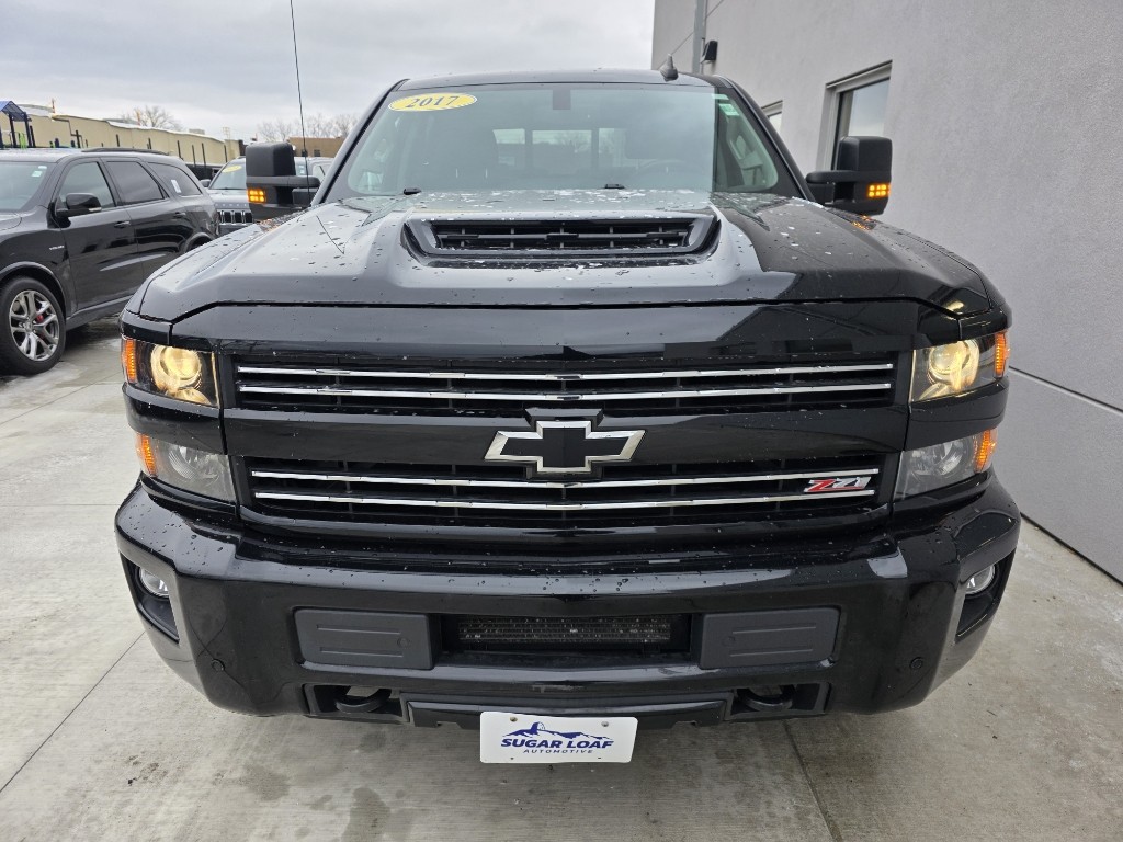 Used 2017 Chevrolet Silverado 2500HD LT with VIN 1GC1KVEY2HF127626 for sale in Winona, Minnesota