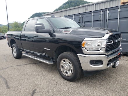 2024 Ram 2500 Big Horn Truck Crew Cab