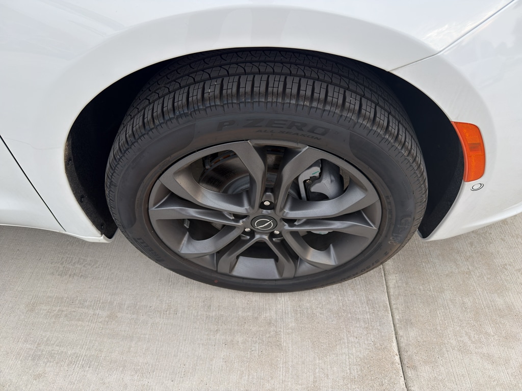 2026 Chrysler Pacifica Select - Photo 9