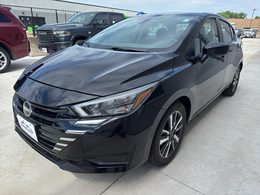 Used 2025 Nissan Versa 1.6 SV Sedan