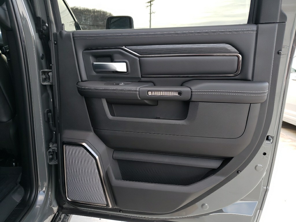 2026 RAM 2500 Power Wagon - Photo 17