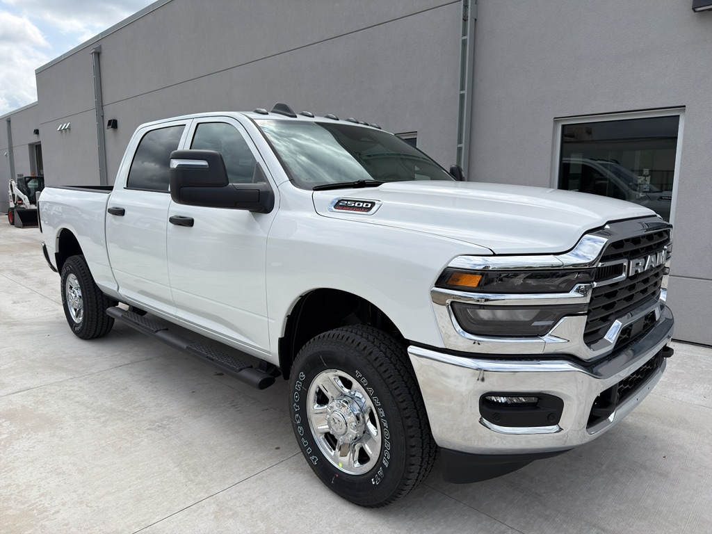 2026 RAM 2500 Tradesman 4X4 Crew Cab SWB's photo