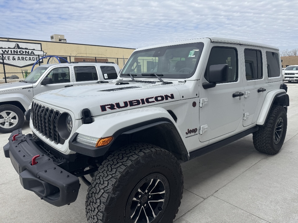 Used 2024 Jeep Wrangler 4-Door Rubicon X with VIN 1C4RJXFG7RW331623 for sale in Winona, Minnesota