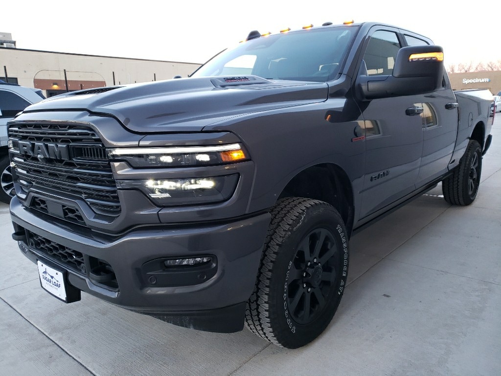 New 2026 Ram 2500 LARAMIE CREW CAB 4X4 6'4 BOX Pickup