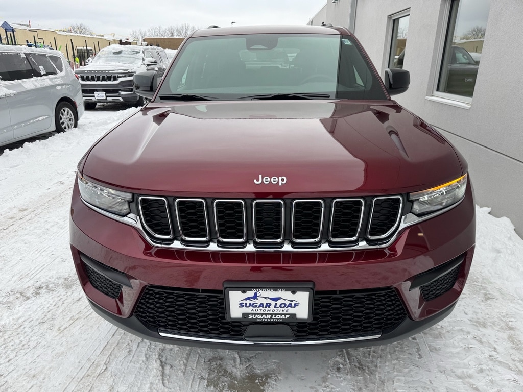New 2025 Jeep Grand Cherokee LAREDO X 4X4 Sport Utility