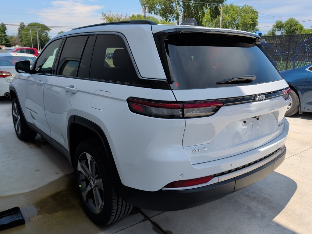 New 2026 Jeep Grand Cherokee LIMITED 4X4 Sport Utility