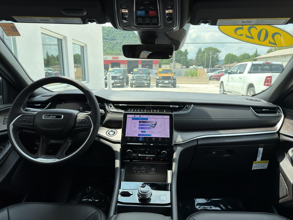 2025 Jeep Grand Cherokee L Limited - Photo 22