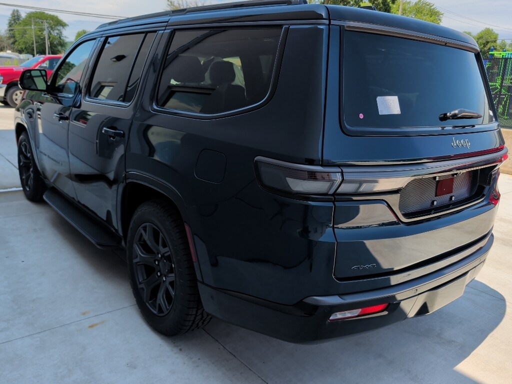 New 2026 Jeep Grand Wagoneer UPLAND 4X4 Sport Utility