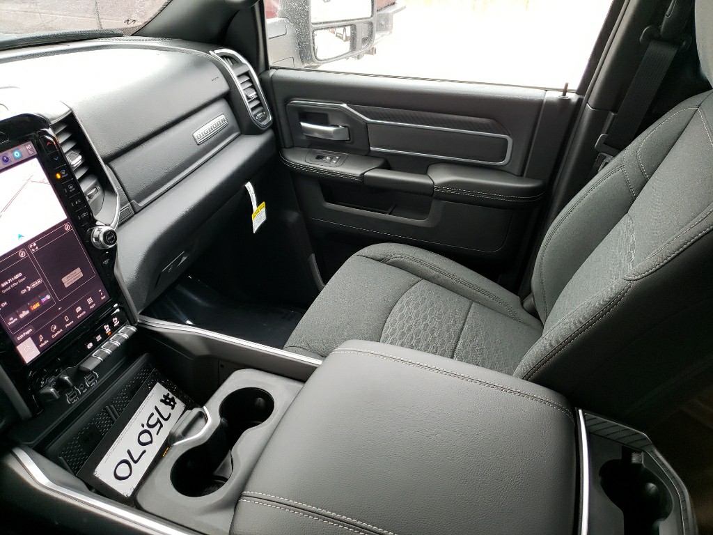 2026 RAM 2500 Big Horn - Photo 31