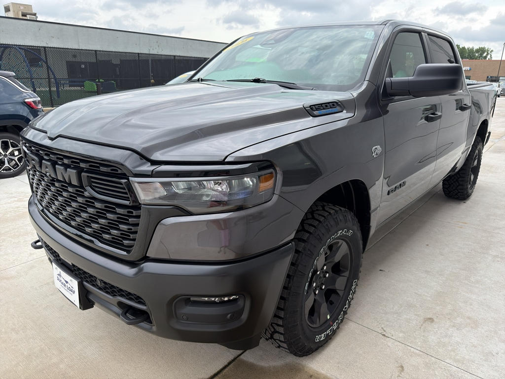 New 2026 Ram 1500 WARLOCK CREW CAB 4X4 5'7 BOX Pickup