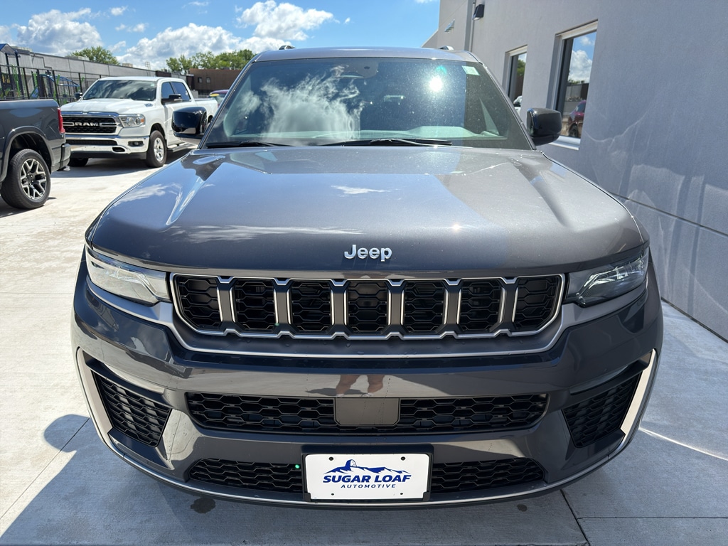 New 2026 Jeep Grand Cherokee L LIMITED 4X4 Sport Utility