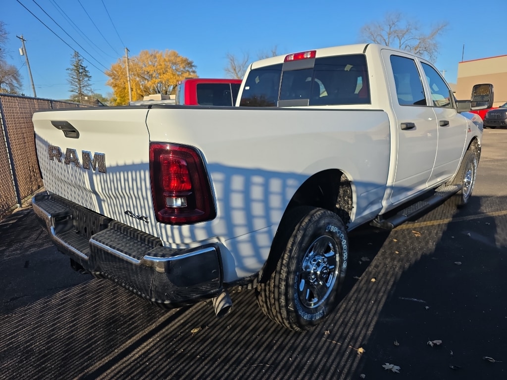 New 2026 Ram 2500 TRADESMAN CREW CAB 4X4 6'4 BOX Pickup