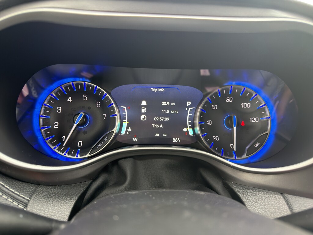 2026 Chrysler Pacifica Select - Photo 27