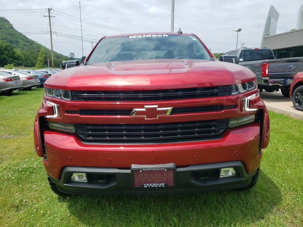 Used 2022 Chevrolet Silverado 1500 Limited RST with VIN 1GCUYEEL2NZ161947 for sale in Winona, Minnesota