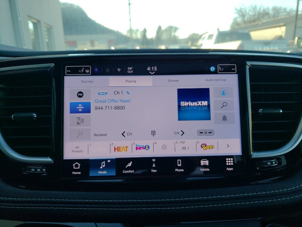 2026 Chrysler Pacifica Limited - Photo 26