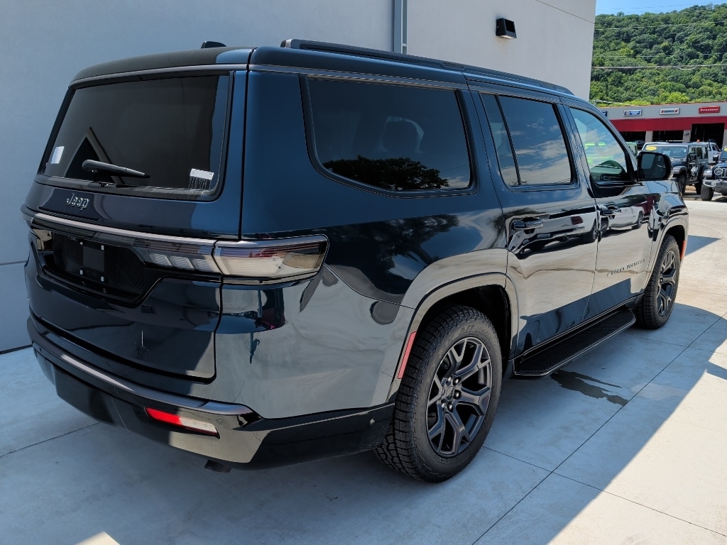 New 2026 Jeep Grand Wagoneer UPLAND 4X4 Sport Utility